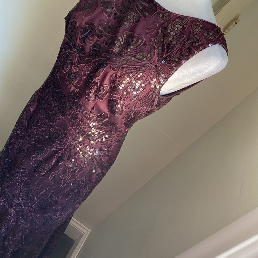 VINCE Camuto Floral Sequin Mermaid Gown - Picture 11 of 14